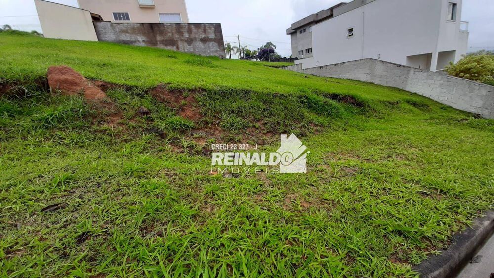Loteamento e Condomínio, 450 m² - Foto 1