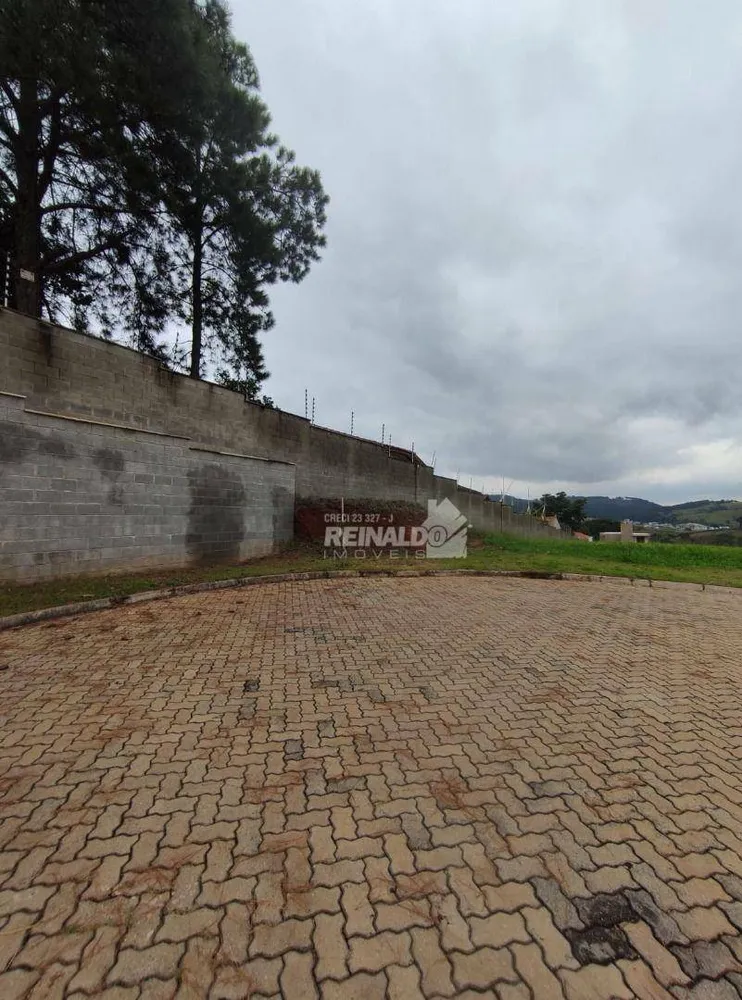 Loteamento e Condomínio, 1395 m² - Foto 1
