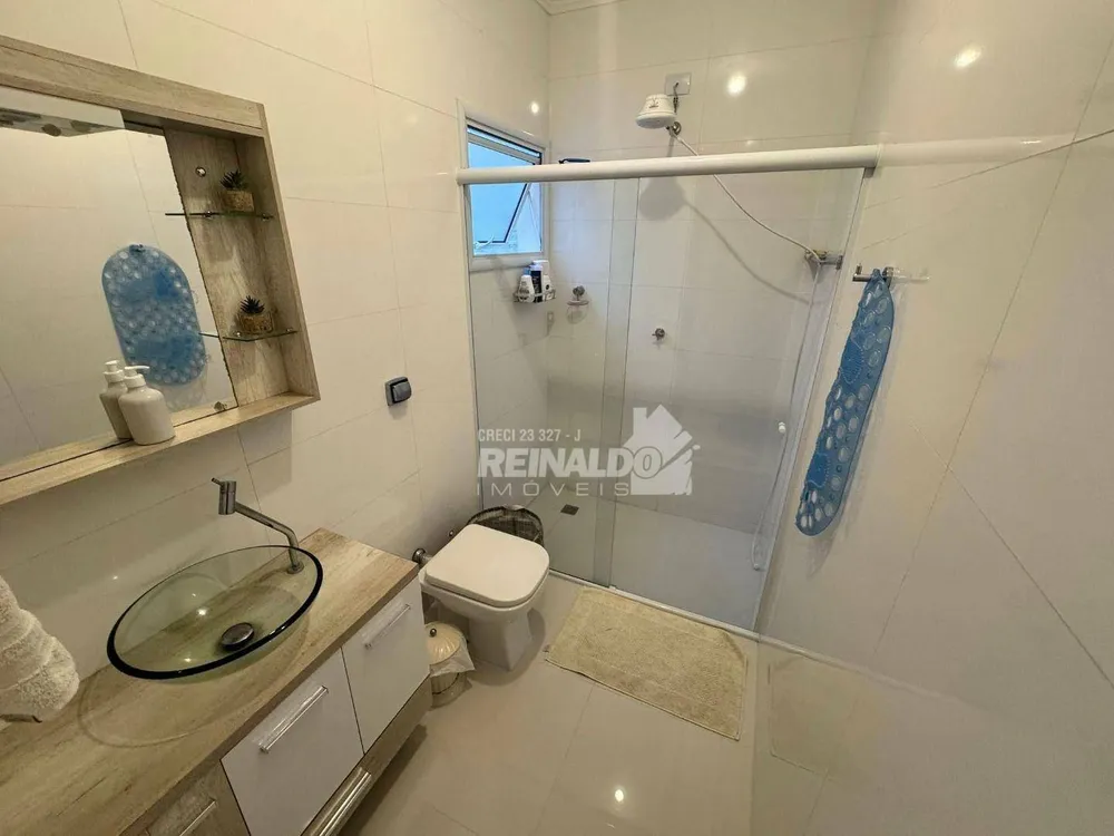 Casa, 3 quartos, 173 m² - Foto 2