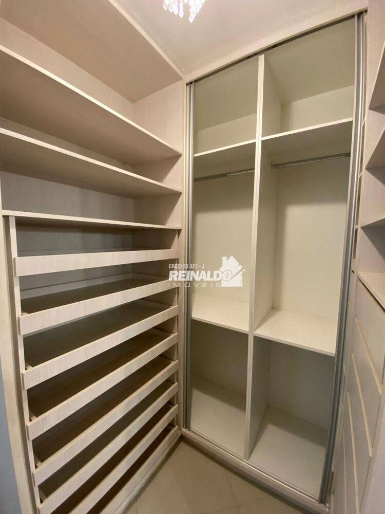 Casa de Condomínio para alugar com 3 quartos, 260m² - Foto 14