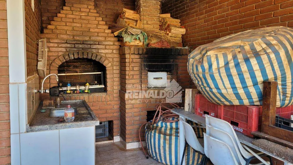 Chácara, 2 quartos, 3000 m² - Foto 2