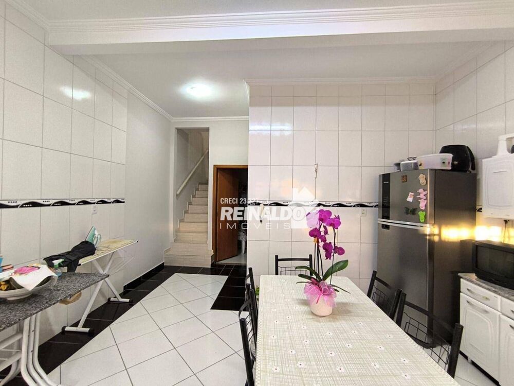 Casa, 3 quartos, 175 m² - Foto 9