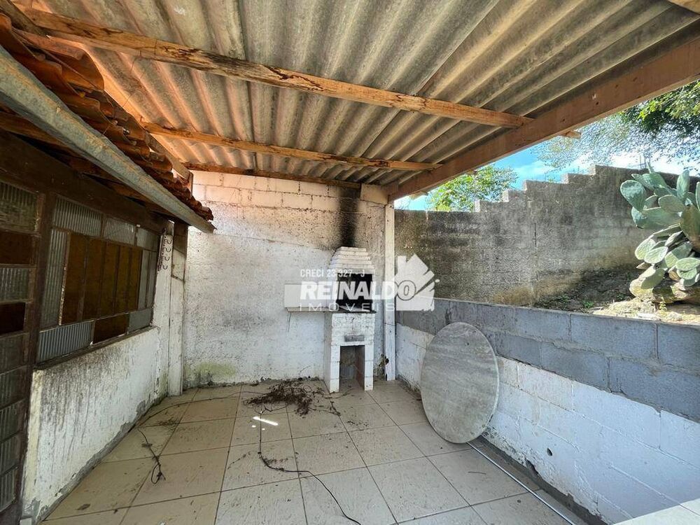 Casa, 3 quartos, 215 m² - Foto 1