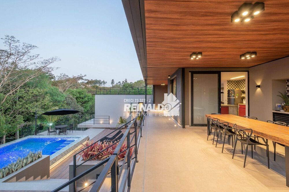 Casa de Condomínio à venda e aluguel com 5 quartos, 440m² - Foto 20