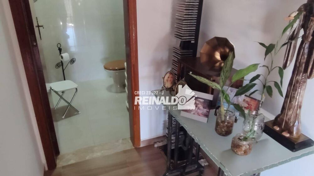 Chácara à venda com 5 quartos, 400m² - Foto 16