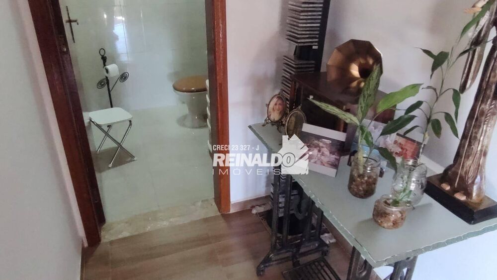 Chácara à venda com 5 quartos, 400m² - Foto 14