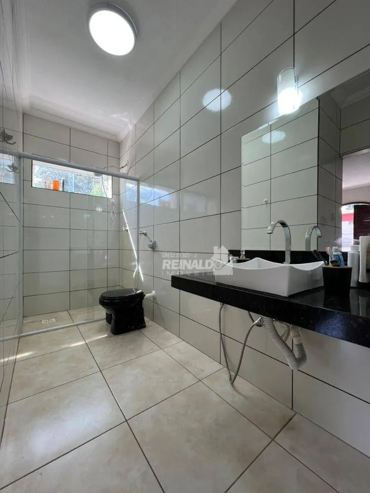 Casa, 4 quartos, 250 m² - Foto 17