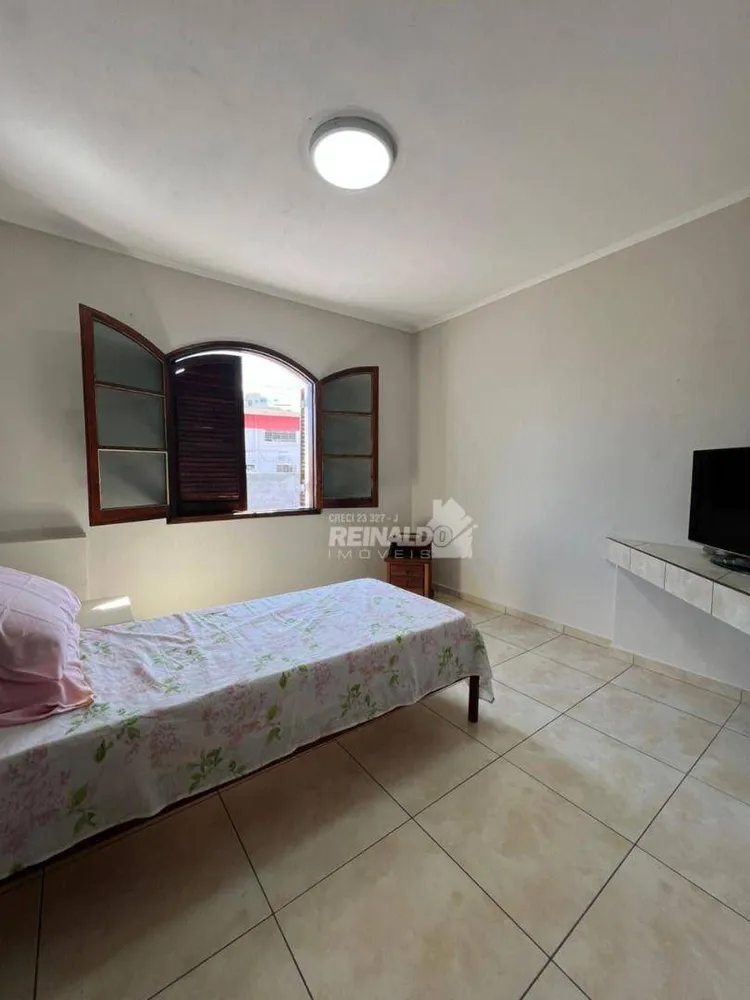 Casa, 4 quartos, 250 m² - Foto 16
