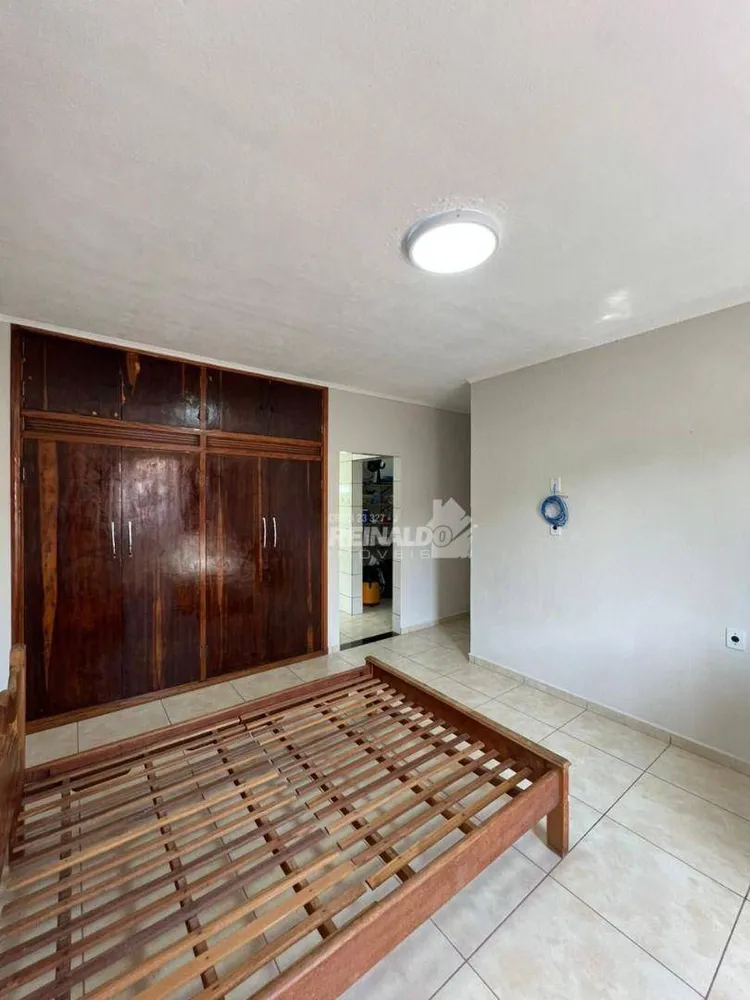 Casa, 4 quartos, 250 m² - Foto 18