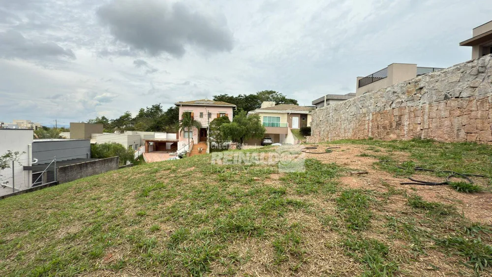 Loteamento e Condomínio, 450 m² - Foto 1