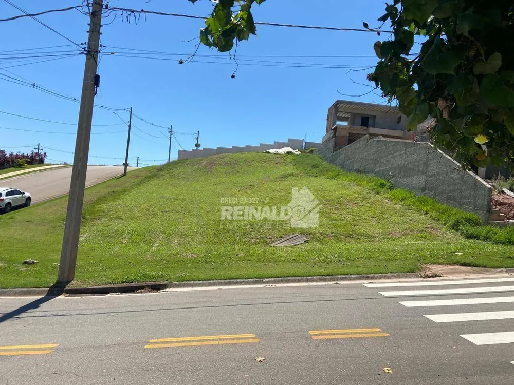 Loteamento e Condomínio, 1372 m² - Foto 1