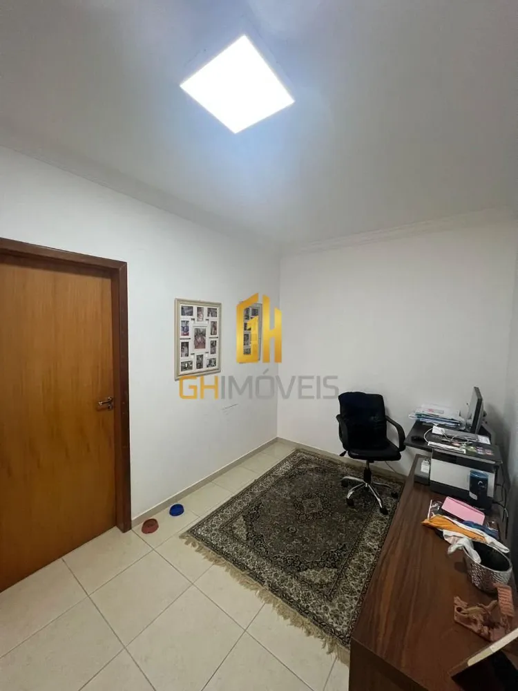 Sobrado, 3 quartos, 200 m² - Foto 2