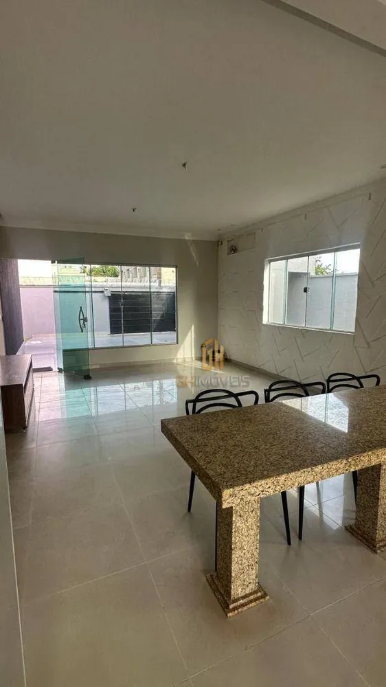 Casa, 3 quartos, 180 m² - Foto 1
