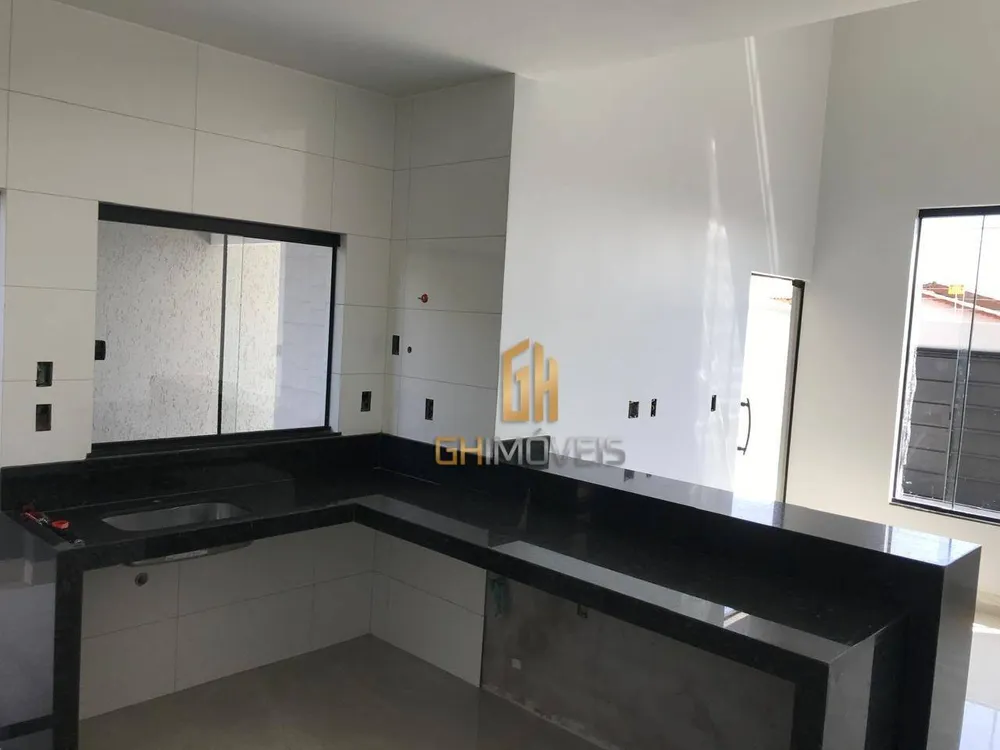 Casa, 3 quartos, 92 m² - Foto 2