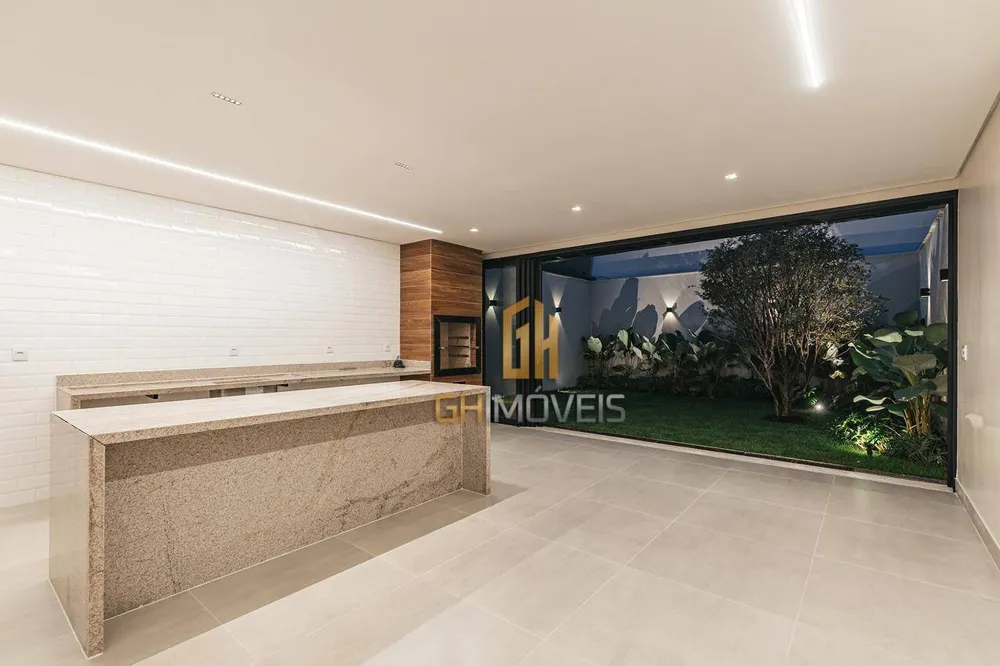 Sobrado, 3 quartos, 205 m² - Foto 1