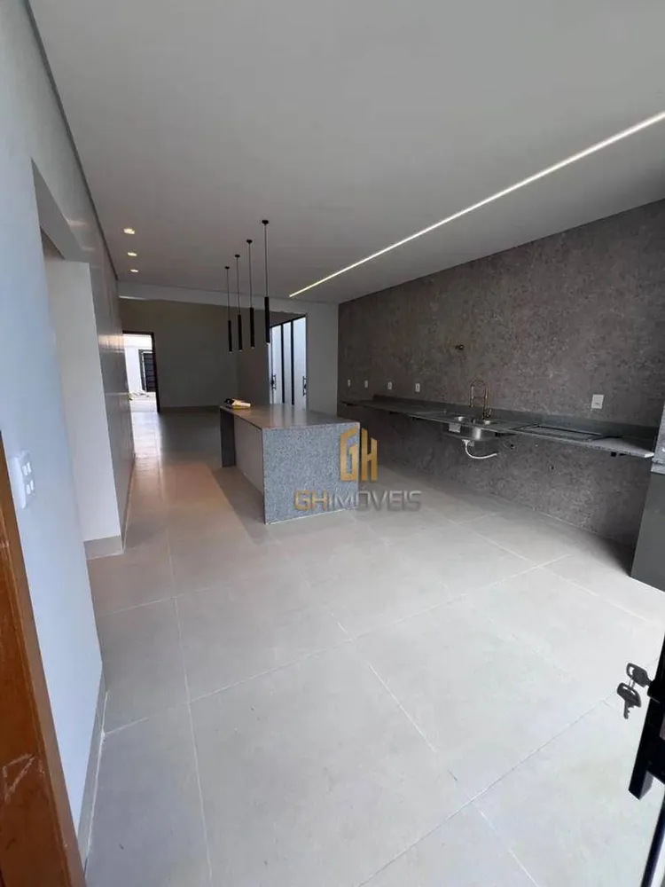 Casa, 3 quartos, 184 m² - Foto 3