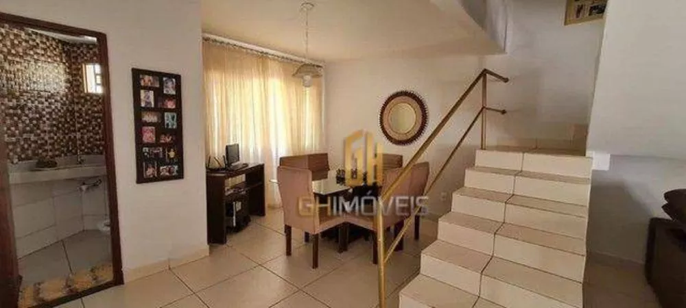 Sobrado à venda com 4 quartos, 250m² - Foto 3