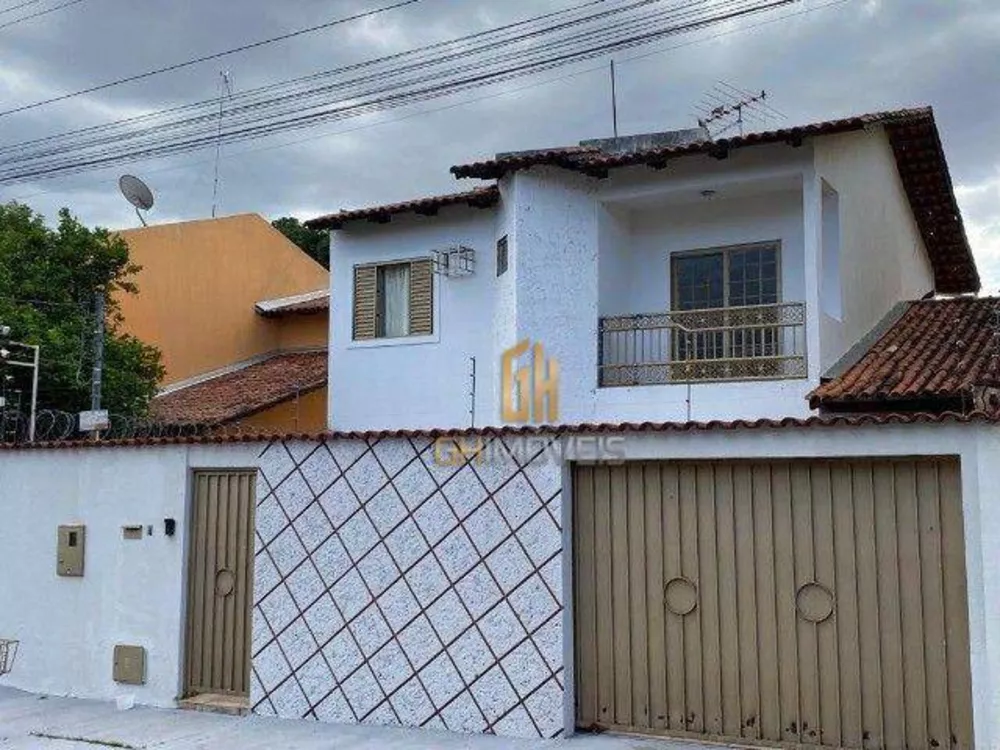 Sobrado à venda com 4 quartos, 250m² - Foto 4