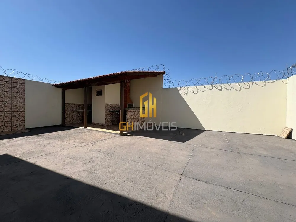 Casa, 3 quartos, 121 m² - Foto 1