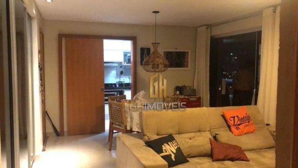 Apartamento à venda com 2 quartos, 70m² - Foto 1