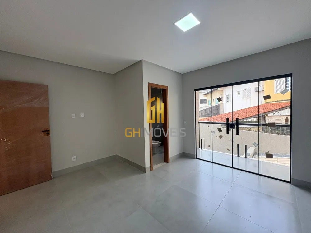 Sobrado, 4 quartos, 230 m² - Foto 2