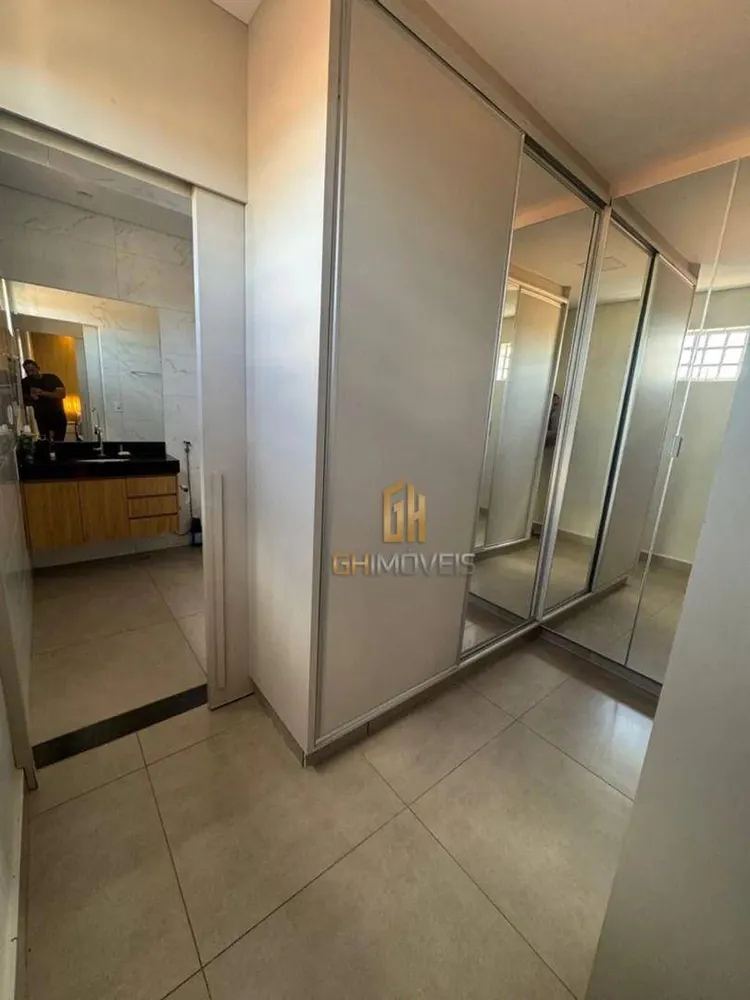 Casa, 4 quartos, 302 m² - Foto 3
