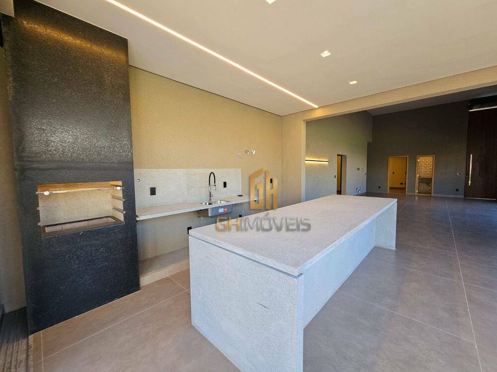 Casa, 4 quartos, 232 m² - Foto 1