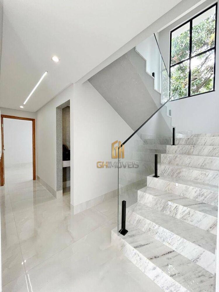 Sobrado, 4 quartos, 301 m² - Foto 14