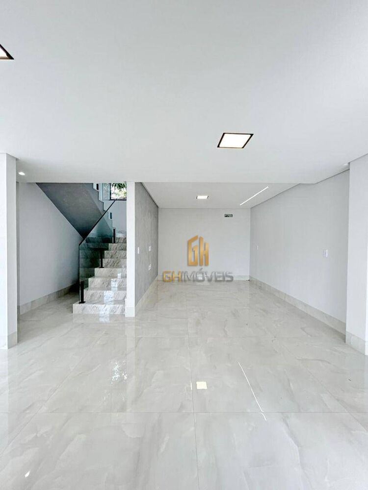 Sobrado, 4 quartos, 301 m² - Foto 17