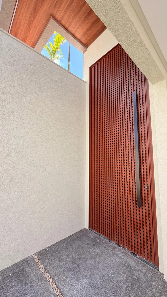 Casa, 4 quartos, 248 m² - Foto 2