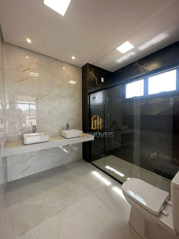 Sobrado, 4 quartos, 263 m² - Foto 2