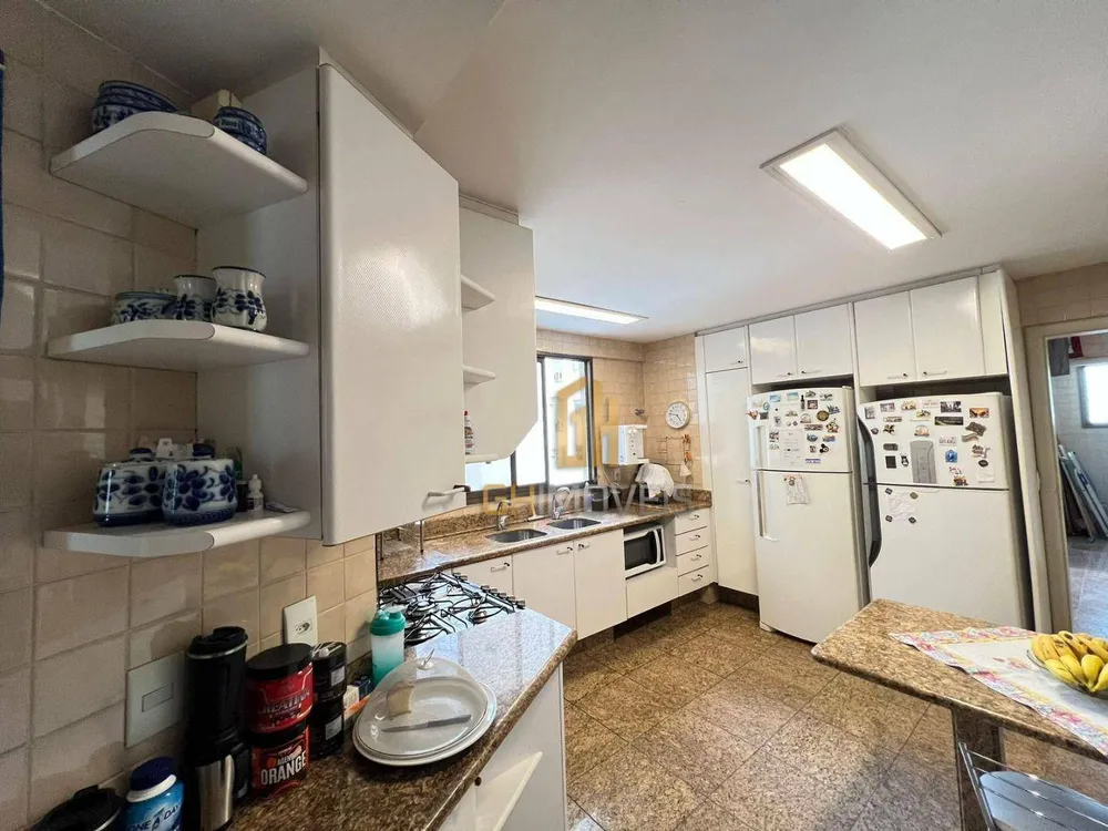 Apartamento, 4 quartos, 218 m² - Foto 1