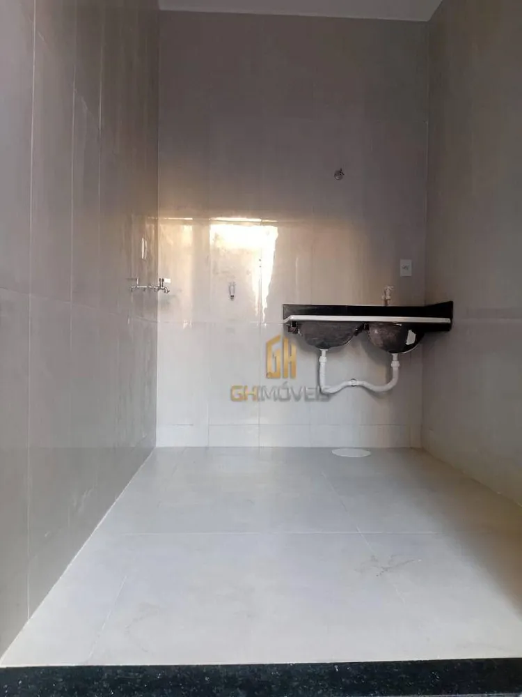 Casa, 3 quartos, 106 m² - Foto 2