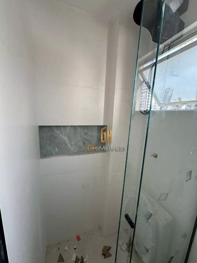 Apartamento à venda com 3 quartos, 96m² - Foto 4