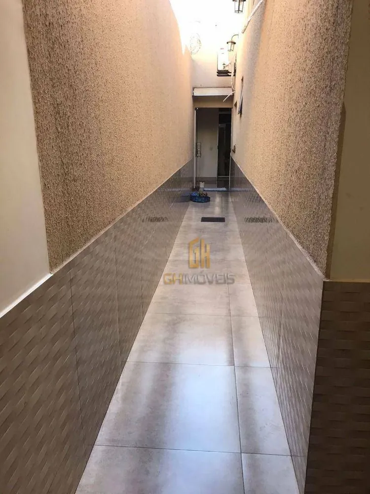 Casa, 3 quartos, 230 m² - Foto 3
