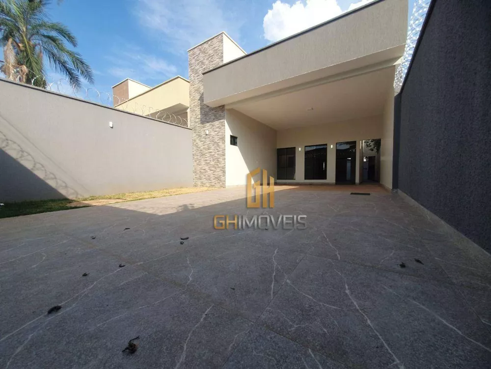 Casa à venda com 3 quartos, 122m² - Foto 2