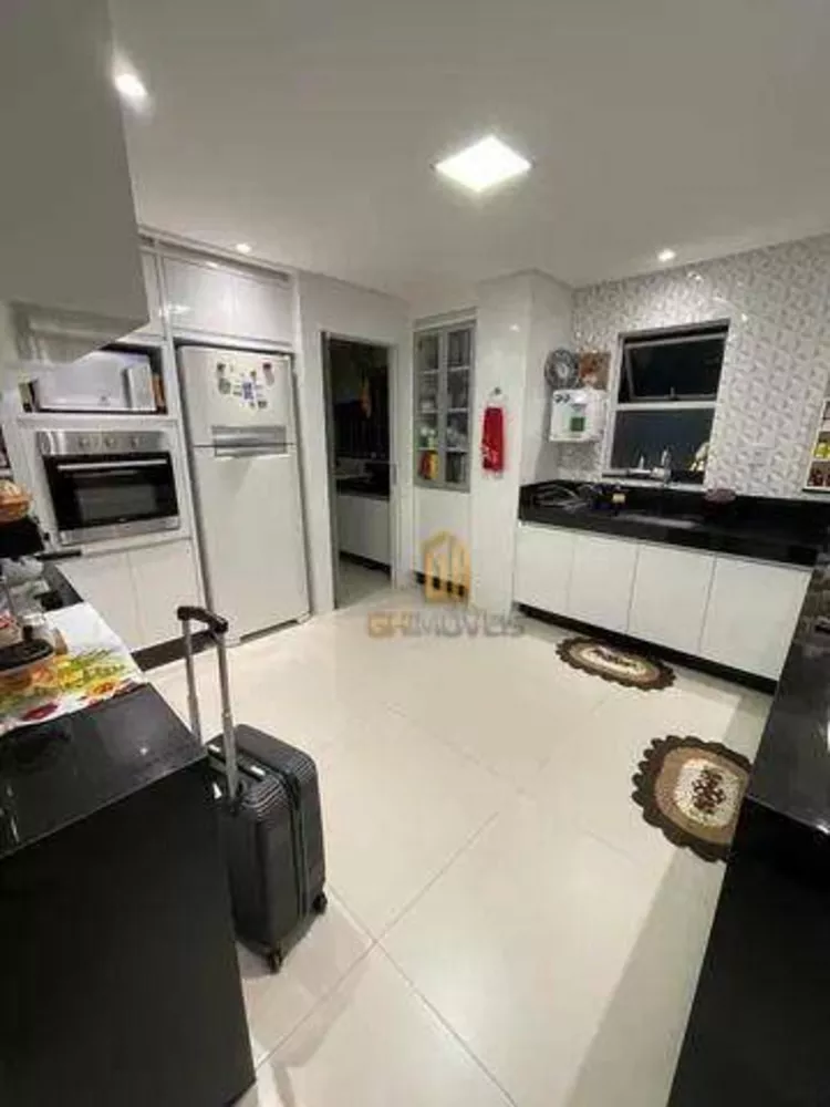 Apartamento à venda com 4 quartos, 124m² - Foto 1