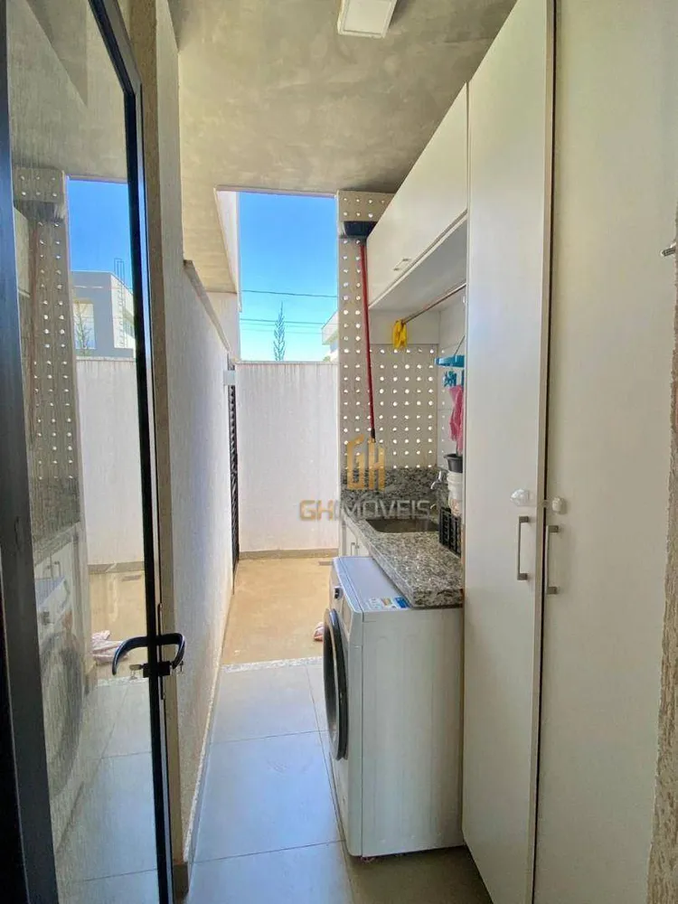 Sobrado, 3 quartos, 181 m² - Foto 2