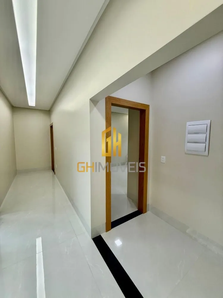 Casa, 3 quartos, 218 m² - Foto 2