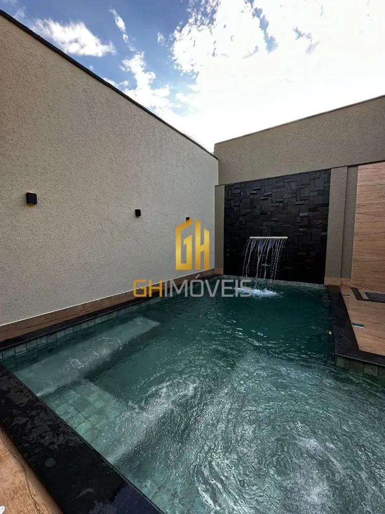 Casa, 3 quartos, 218 m² - Foto 4
