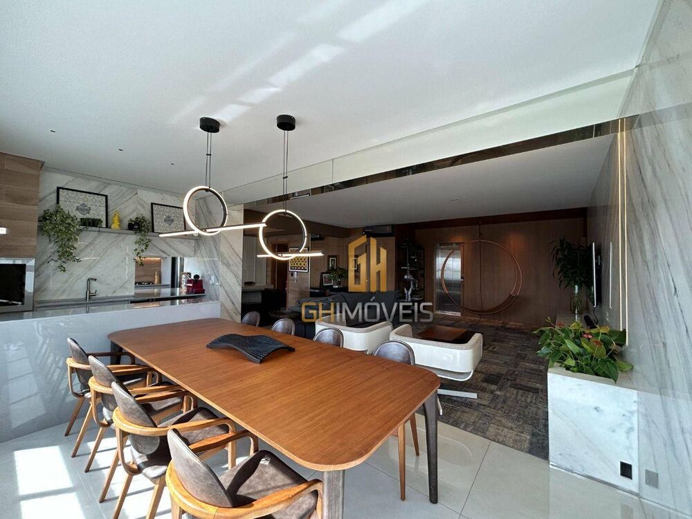 Apartamento, 3 quartos, 155 m² - Foto 1