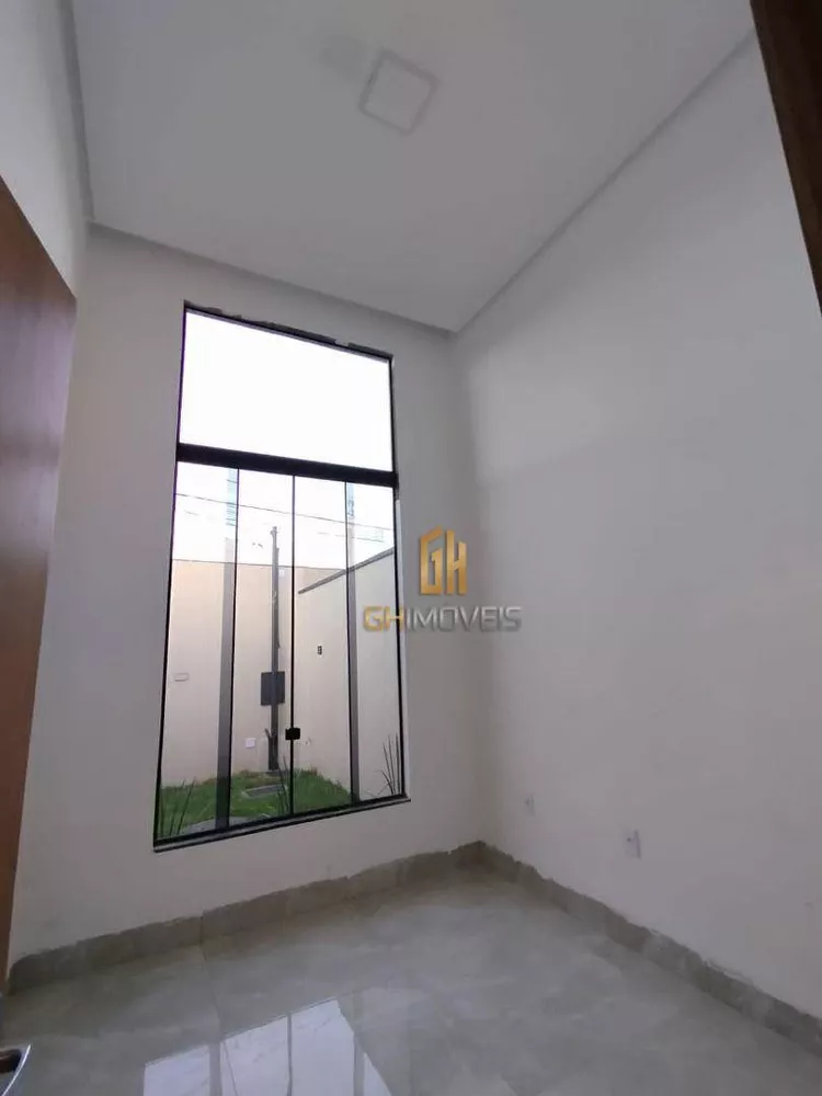 Casa à venda com 3 quartos, 130m² - Foto 2