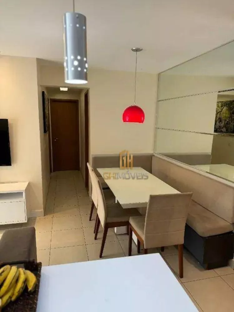 Apartamento à venda com 2 quartos, 64m² - Foto 4