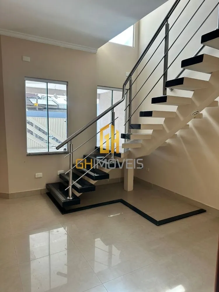 Sobrado, 6 quartos, 199 m² - Foto 2