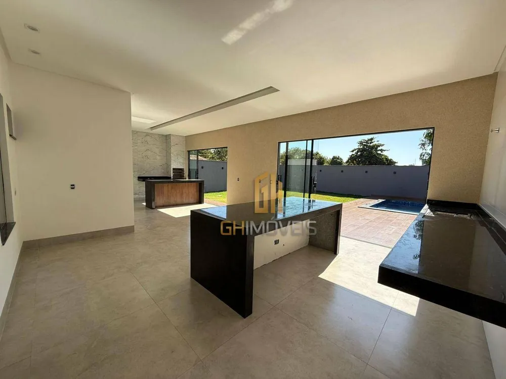 Casa, 3 quartos, 200 m² - Foto 1