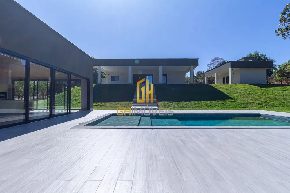 Chácara, 6 quartos, 5377 m² - Foto 1