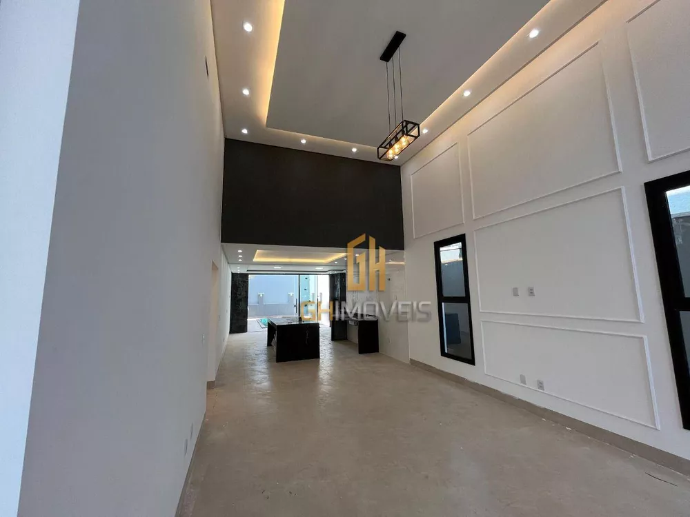 Casa à venda com 4 quartos, 220m² - Foto 6