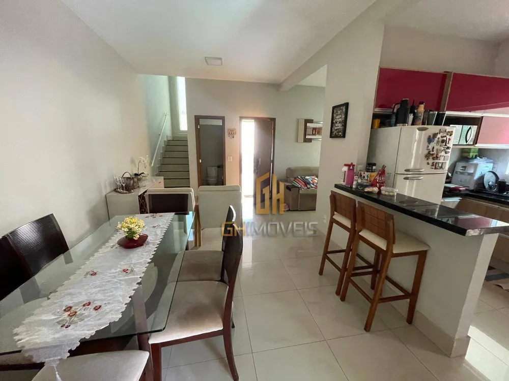 Sobrado, 3 quartos, 170 m² - Foto 2
