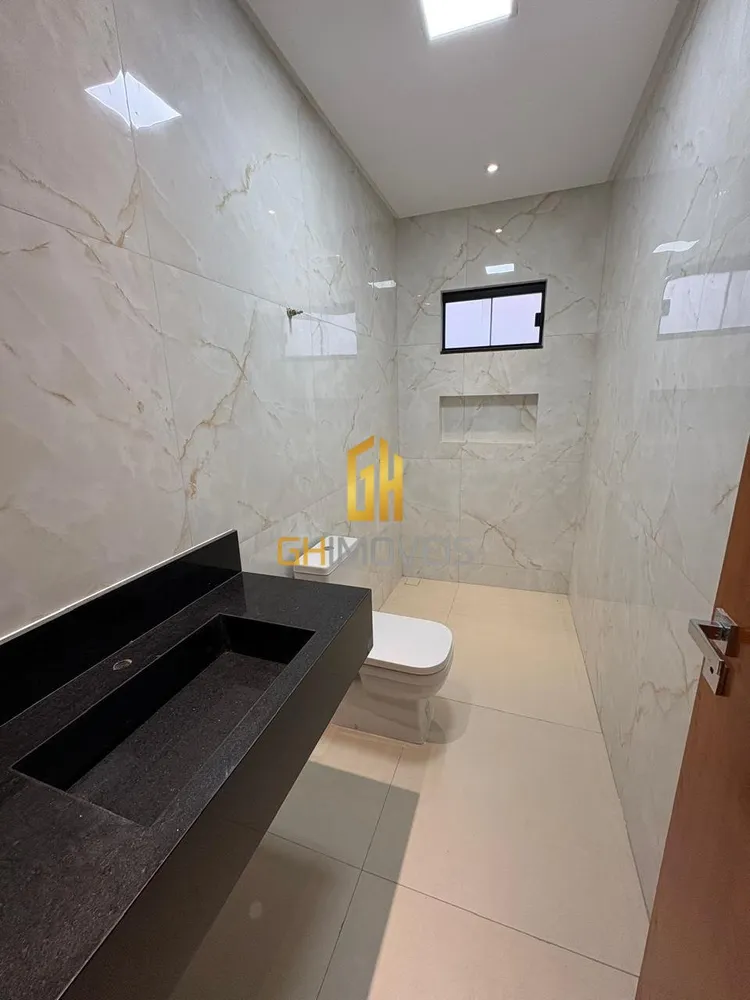 Casa, 3 quartos, 212 m² - Foto 2