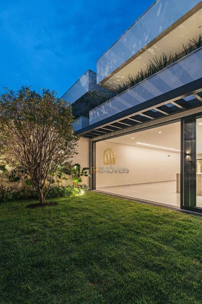 Sobrado à venda com 3 quartos, 210m² - Foto 5